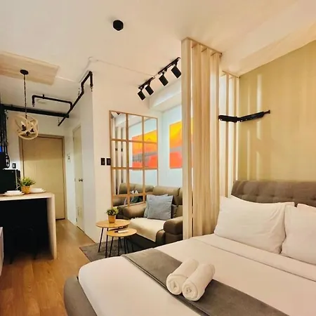 Modern Aesthetic Studio At Mplace Near Tomas Morato
